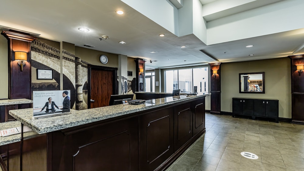 Staybridge Suites Laredo International Airport, an IHG Hotel