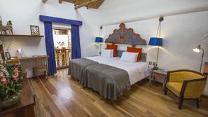 Premium bedding, down duvet, in-room safe, desk