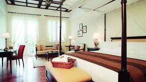 Minibar, in-room safe, desk, free cots/infant beds