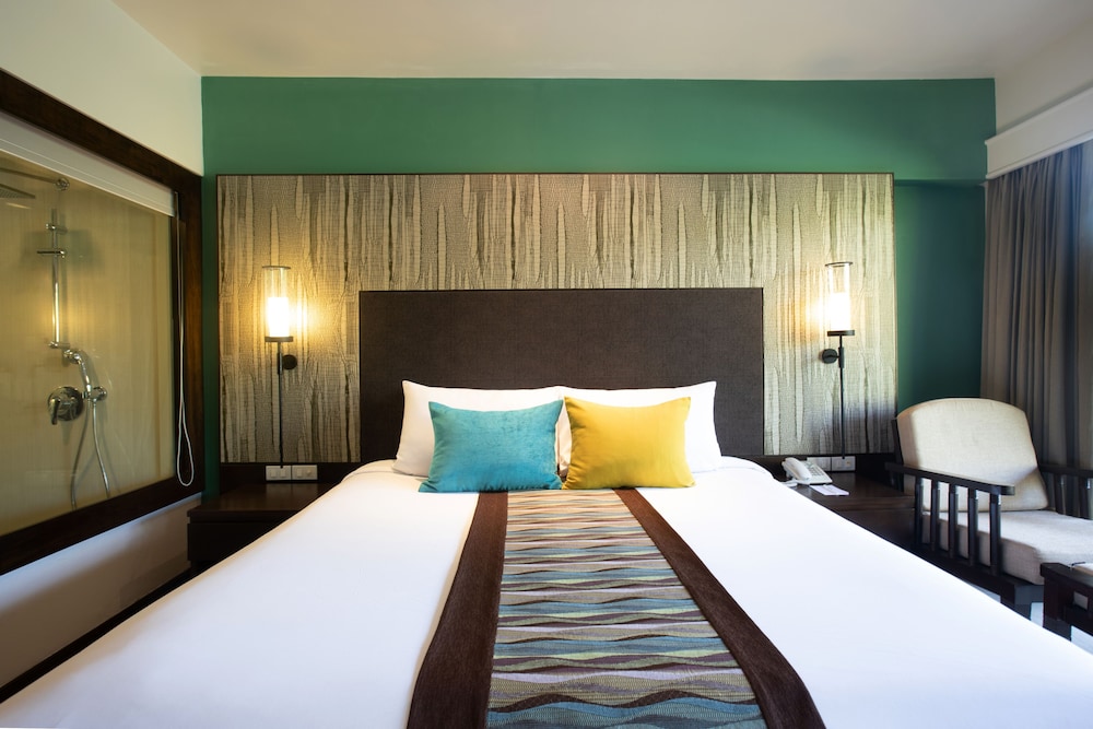 phuket merlin hotel thailand at hrs with free services