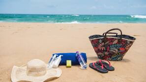 Una spiaggia nelle vicinanze