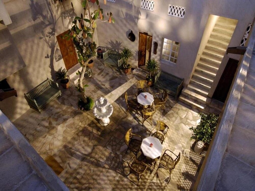 Orient Guest House Dubai Deals & Reviews (Dubai, ARE) Wotif