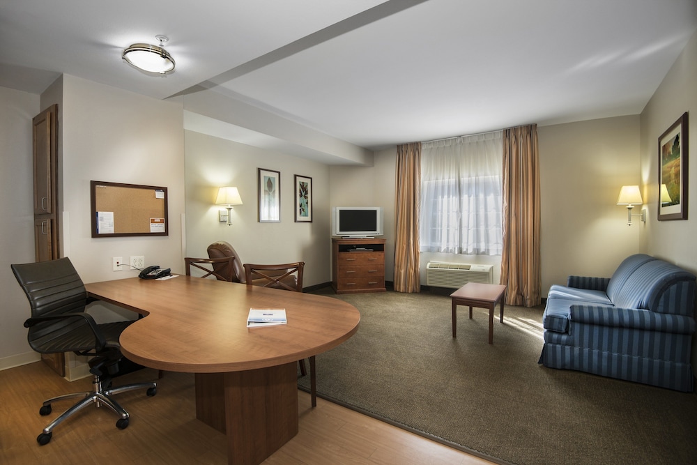 Candlewood Suites Conway, an IHG Hotel