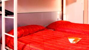 Bureau, rideaux occultants, Wi-Fi gratuit
