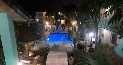 New Sungate Motel