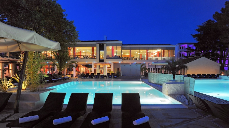 Hotel Melia Coral For Plava Laguna