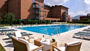 Piscina all'aperto