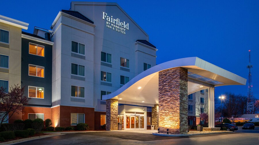 Fairfield Inn & Suites by Marriott Greensboro Wendover
