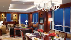 Premium bedding, minibar, in-room safe, desk