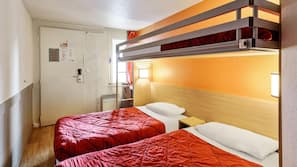 Desk, free cribs/infant beds, free WiFi, bed sheets