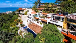 Casa Cúpula Luxury LGBT Boutique Hotel