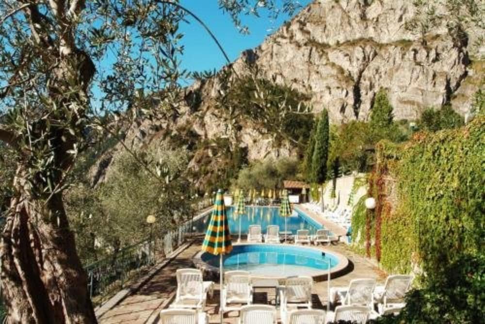 Hotel La Limonaia Limone Hotel La Limonaia Limone