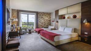 Premium bedding, in-room safe, desk, blackout drapes