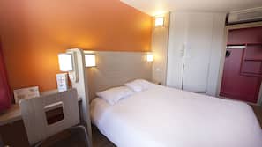 1 chambre, literie de qualité supérieure, bureau, Wi-Fi gratuit