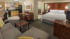 Egyptian cotton sheets, premium bedding, pillowtop beds, in-room safe