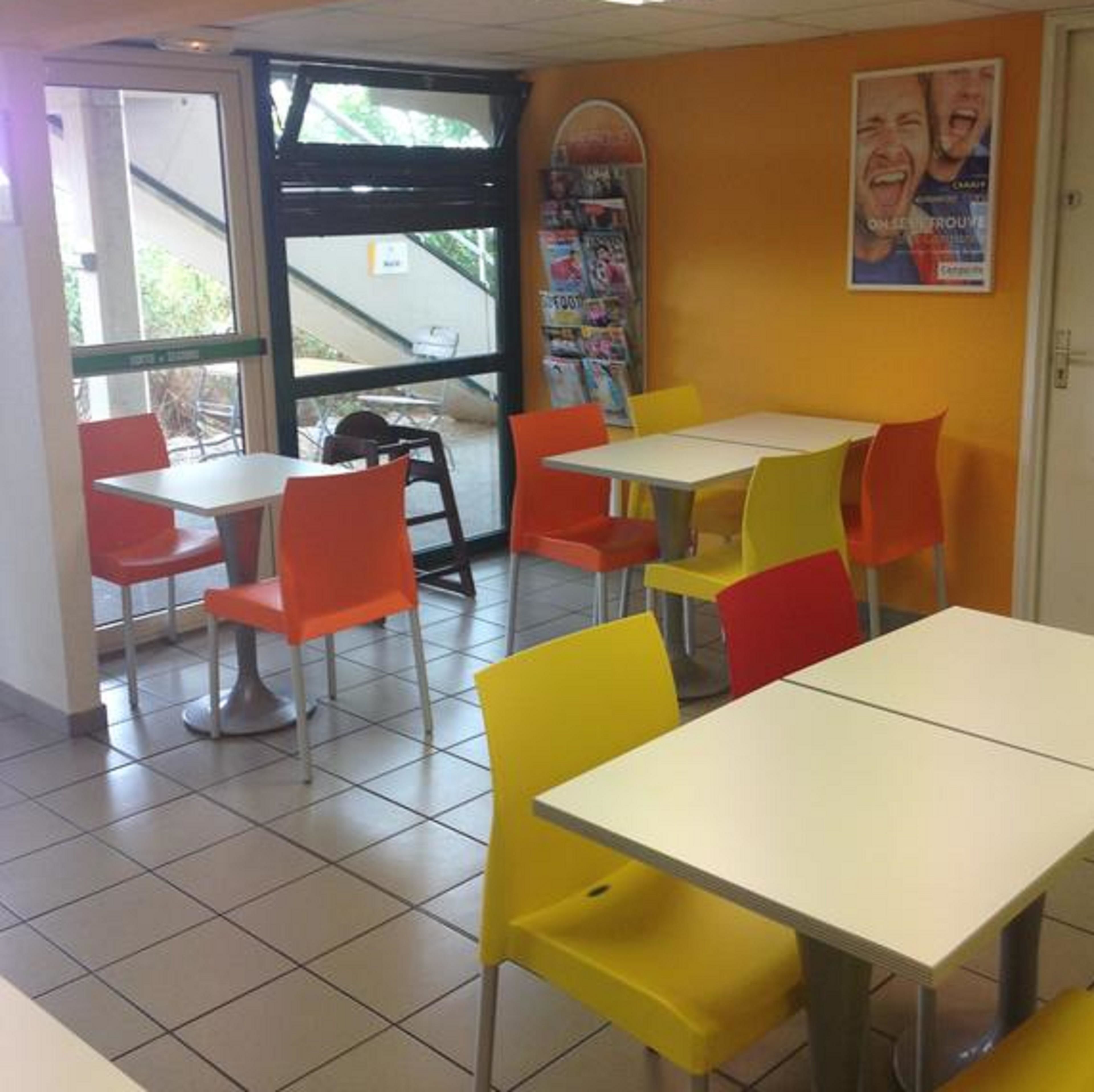 Hotel Premiere Classe Salon De Provence In St Remy De Provence