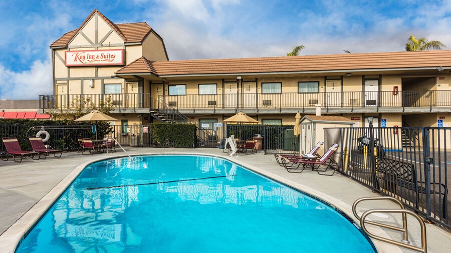 Key Inn & Suites