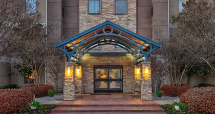Staybridge Suites Plano - Richardson Area, an IHG Hotel