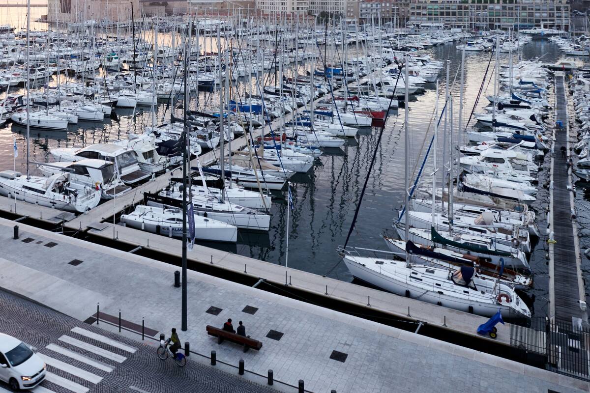 ラディソン ブル ホテル マルセイユ ビュー ポート 口コミ 部屋写真 料金 お得情報 エクスペディア