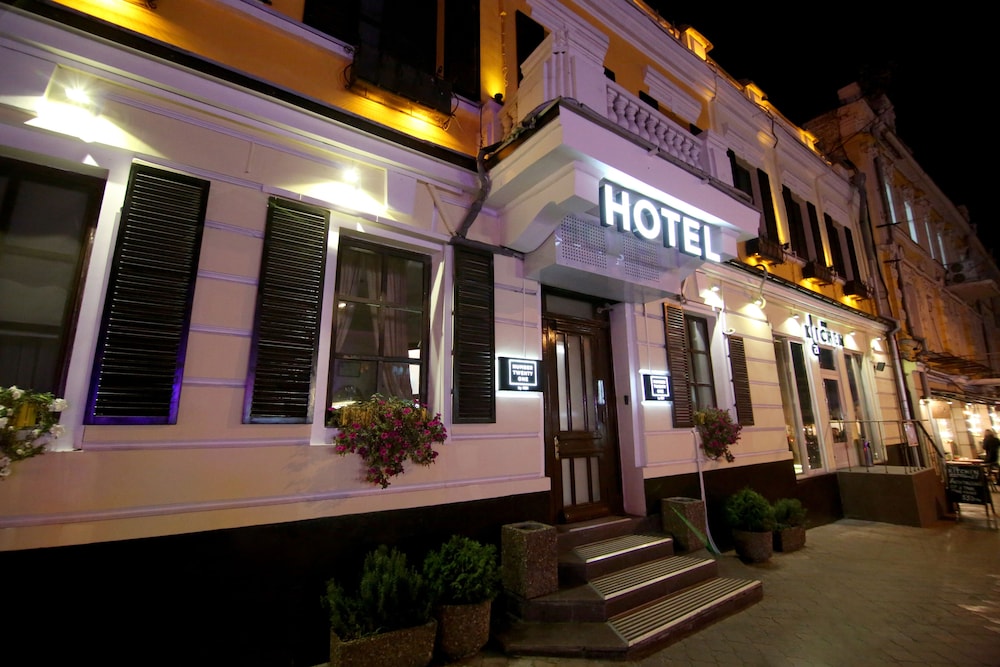 Foto - Number 21 by DBI