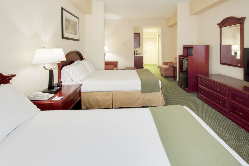 Holiday Inn Express & Suites West Palm Beach Metrocentre, an IHG Hotel