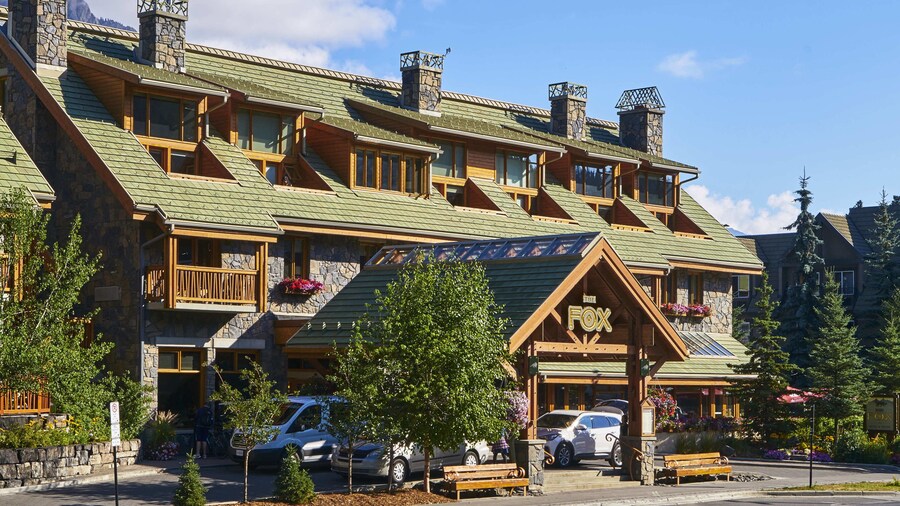The Fox Hotel and Suites