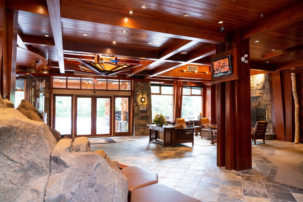 The Fox Hotel and Suites: 2018 Pictures, Reviews, Prices & Deals