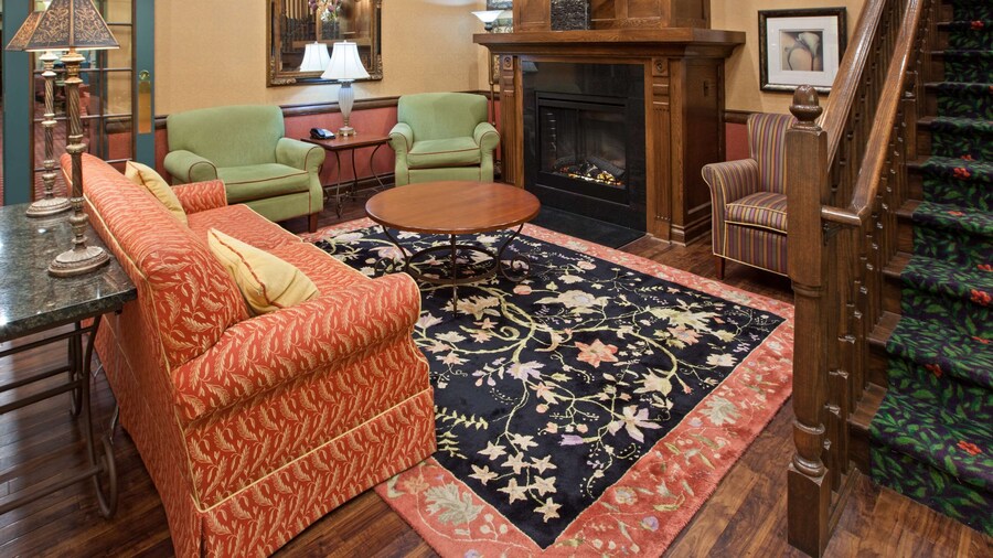 Country Inn & Suites by Radisson, Grand Rapids East, MI