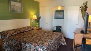 Desk, free WiFi, wheelchair access