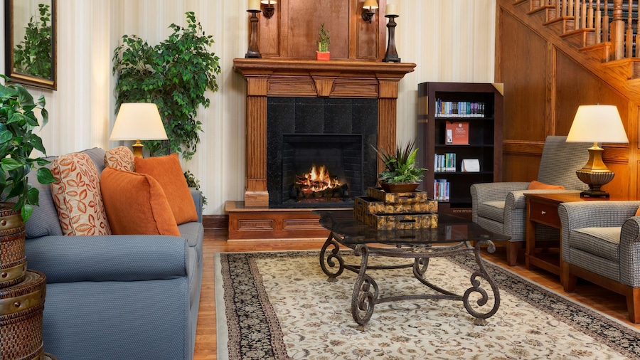 Country Inn & Suites by Radisson, Columbia, MO