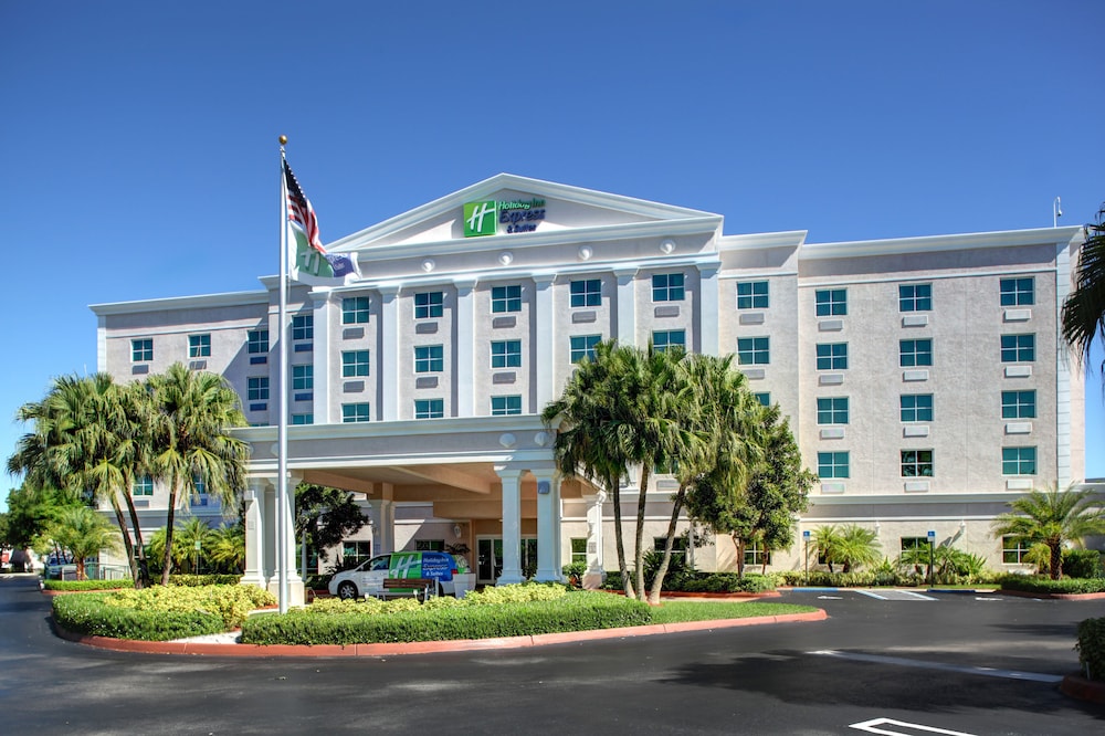 Holiday Inn Express & Suites Kendall, an IHG Hotel