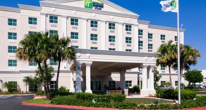 Holiday Inn Express & Suites Kendall, an IHG Hotel