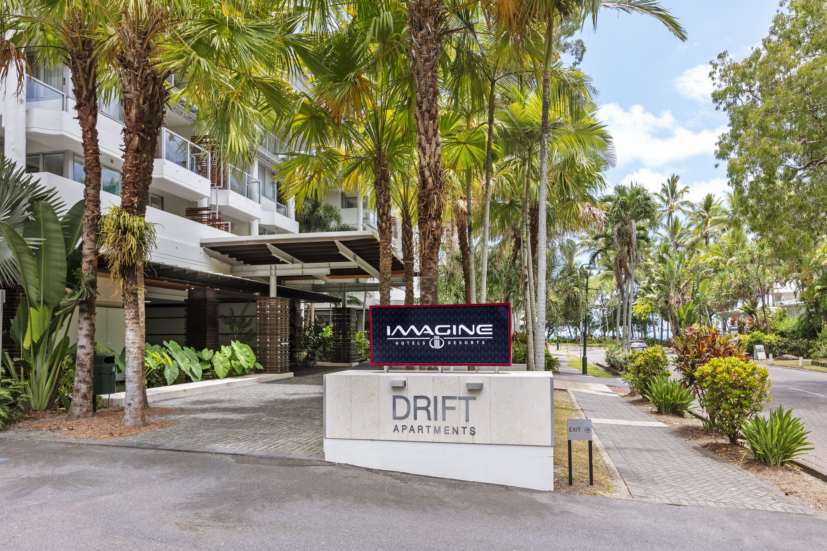 Imagine Drift Palm Cove