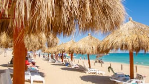 Private beach, sun loungers, beach umbrellas, beach towels