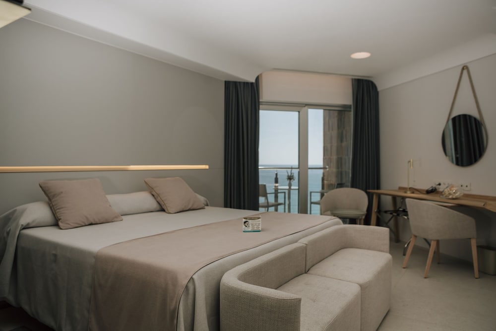 Plenti reklame hotel med spa på værelset Plenti reklame hotel med spa på værelset