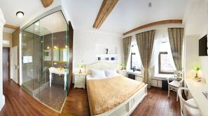 Ropa de cama de alta calidad, colchones con acolchado adicional, minibar