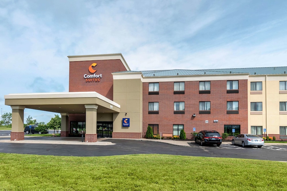 Comfort Suites Speedway Kansas City in Kansas City Best Rates
