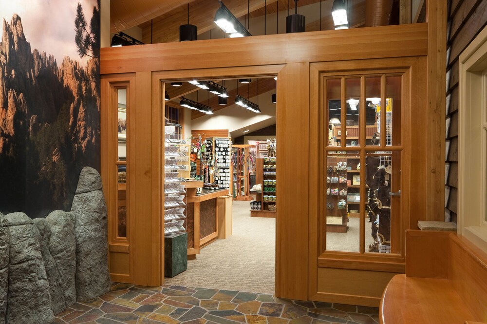 State Game Lodge at Custer State Park Resort in Custer Best Rates