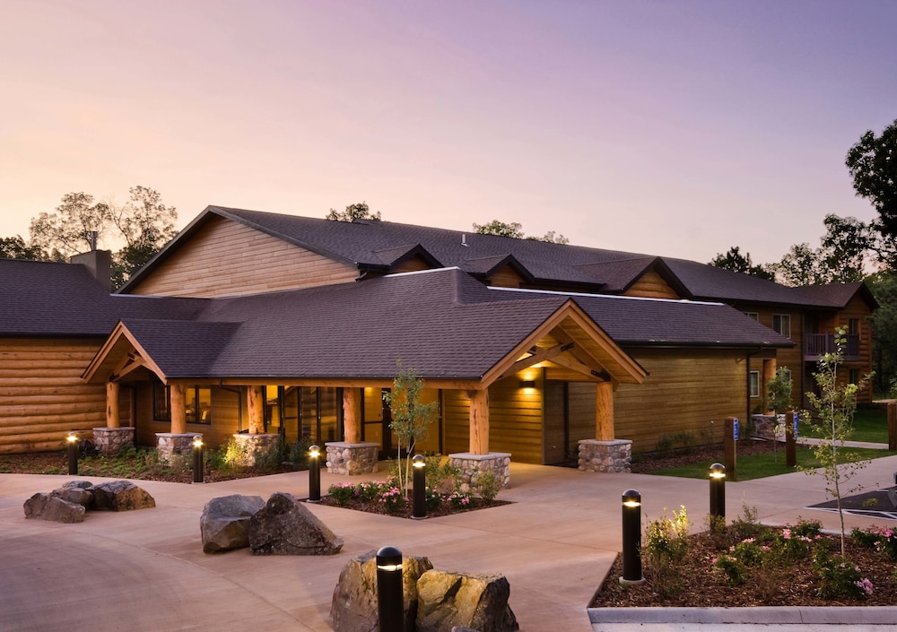 State Game Lodge At Custer State Park Resort In Custer Hotel Rates Reviews On Orbitz