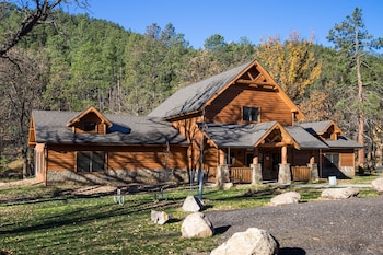 State Game Lodge At Custer State Park Resort Custer 2020 Room