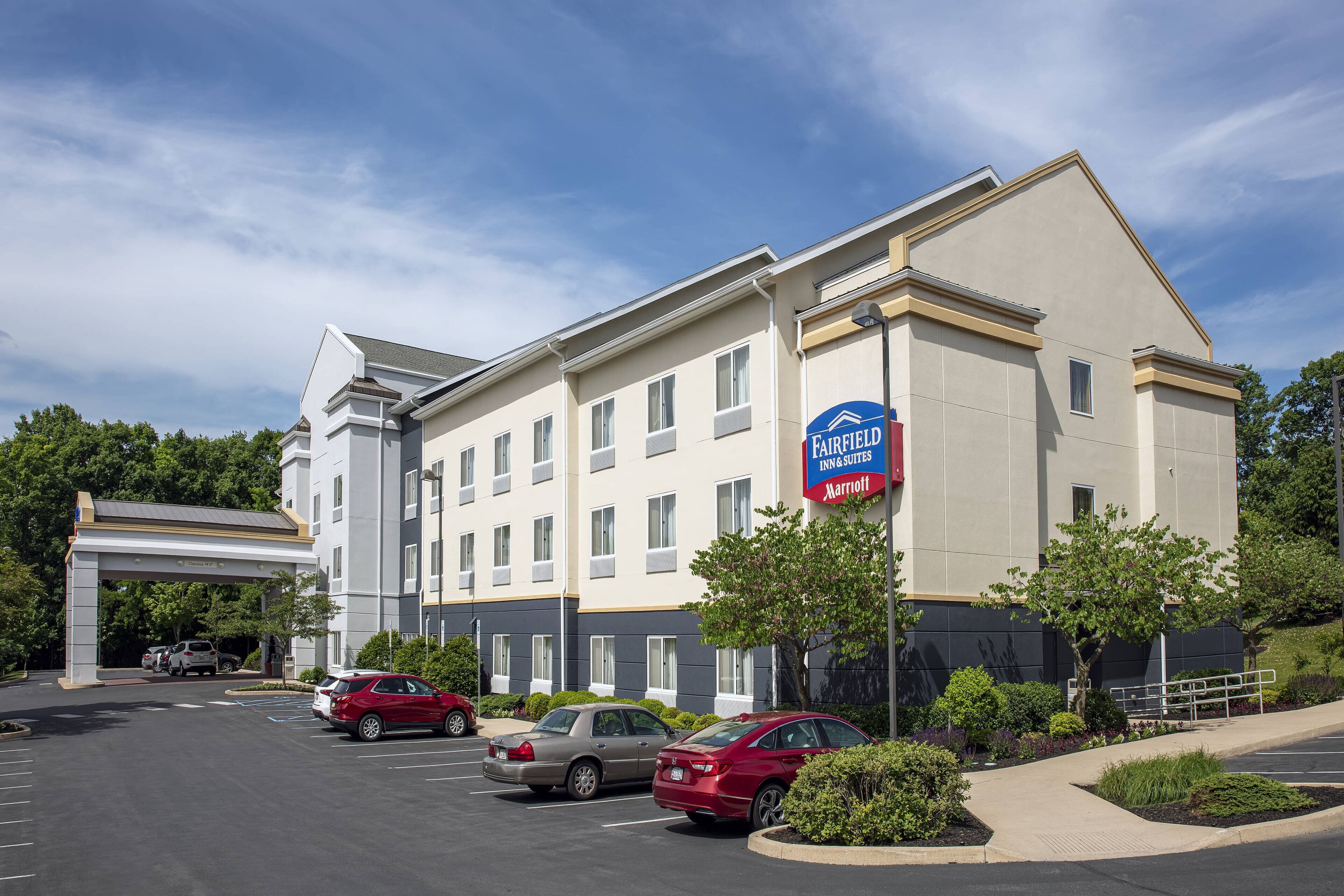 17+ Hotels in dubois pa with jacuzzi in room