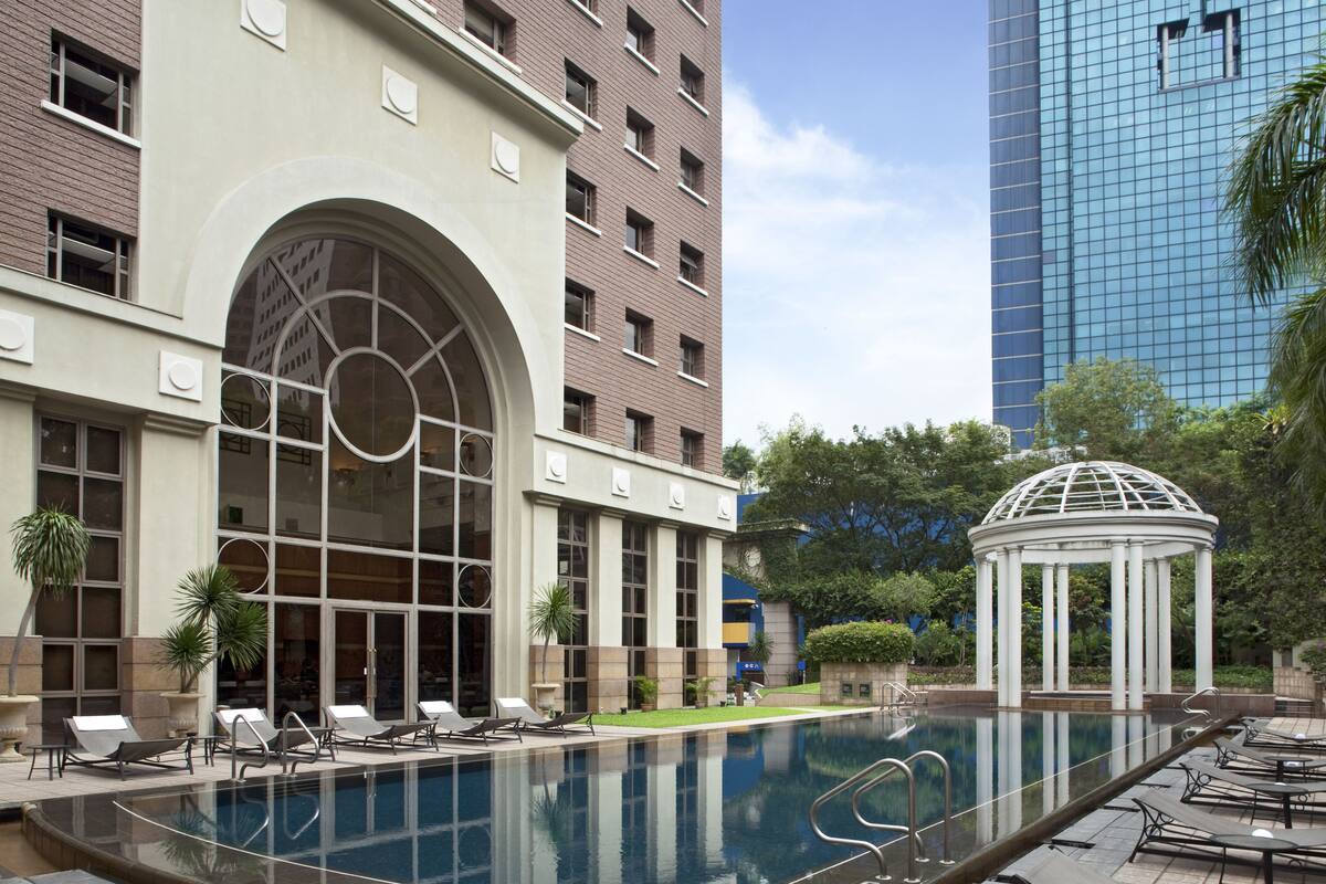 Orchard Parksuites In Singapore Singapore Expedia