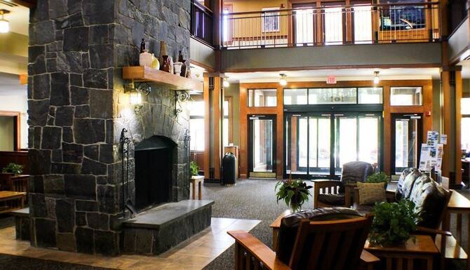 Grand Summit Hotel At Attitash In Bartlett Nh Expedia