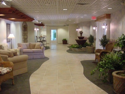 Inn At Amish Door Wilmot Usa Aarp Travel Center