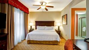 In-room safe, desk, iron/ironing board, free WiFi