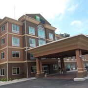 Knott County Sportsplex Hotels And Lodges - Free Cancellation On Select Hotels Near Knott County Sportsplex Expedia