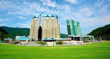 High1 Grand Hotel Main Tower