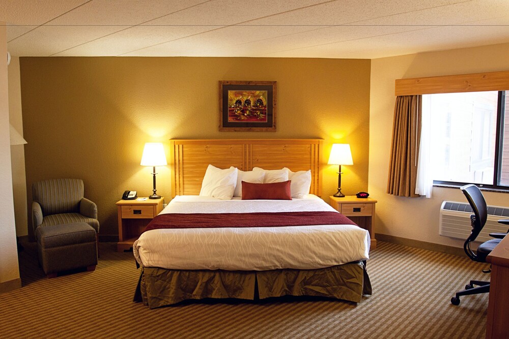 Best Western Plus McCall Lodge & Suites