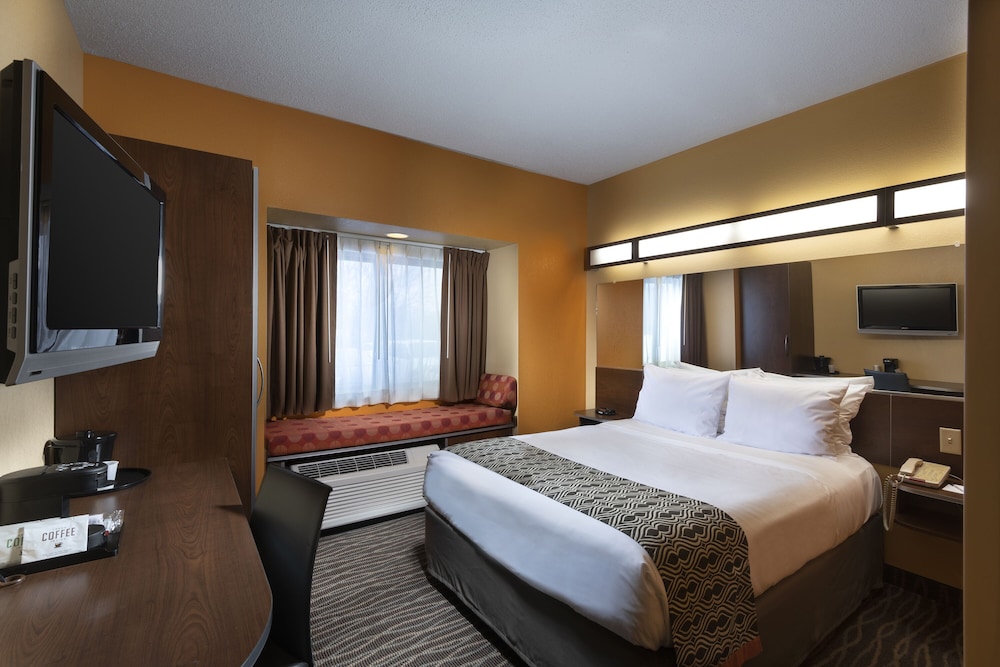 Turning Stone Resort Casino in Verona Best Rates & Deals on Orbitz