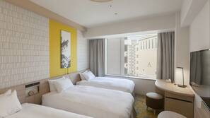 In-room safe, desk, free WiFi, linens